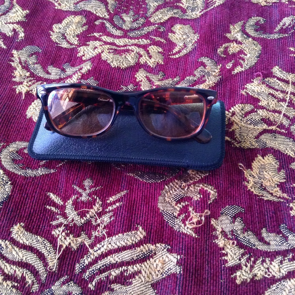 🔥 Enhanced Sunglasses